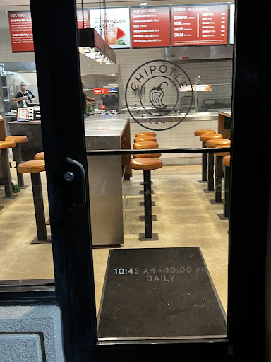 Mexican Restaurant «Chipotle Mexican Grill», reviews and photos, 4655 PGA Boulevard F, Palm Beach Gardens, FL 33418, USA