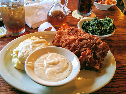 American Restaurant «Cracker Barrel Old Country Store», reviews and photos, 635 S Cumberland St, Lebanon, TN 37087, USA