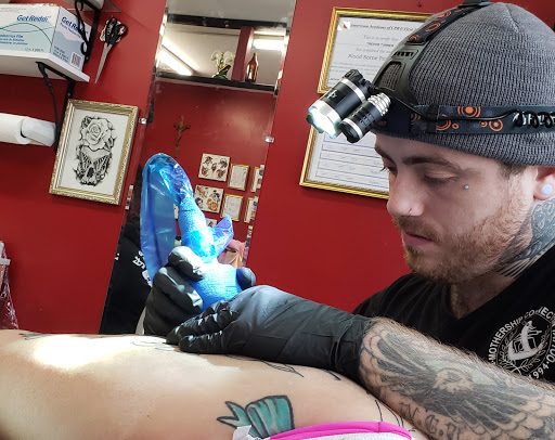 Tattoo Shop «Mothership Connection Tattoos», reviews and photos, 2110 Broadway, Everett, WA 98201, USA