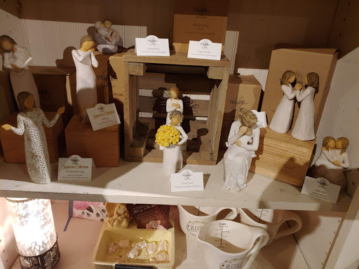 American Restaurant «Cracker Barrel Old Country Store», reviews and photos, 6941 Charlotte Pike, Nashville, TN 37209, USA