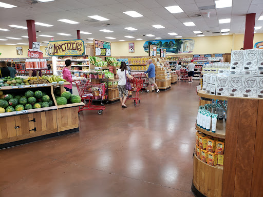 Shopping Mall «Town Center Plaza», reviews and photos, 5000 W 119th St, Leawood, KS 66209, USA