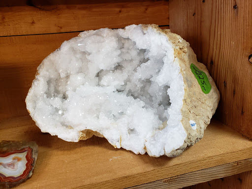 Rock Shop «Prospectors Crystals, Rocks & Gift Shop», reviews and photos, 1640 Gravois Rd, High Ridge, MO 63049, USA