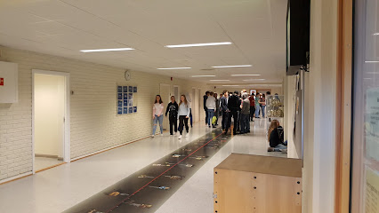 Østerås Skole