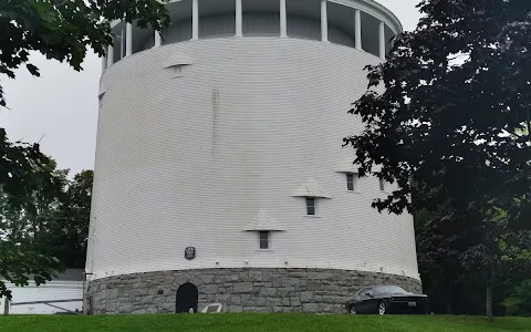 Thomas Hill Standpipe image