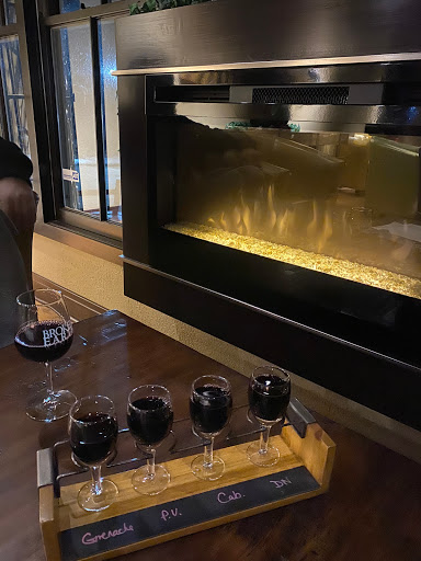 Winery «Broken Earth Winery», reviews and photos, 219 Robert Parker Coffin Rd, Long Grove, IL 60047, USA