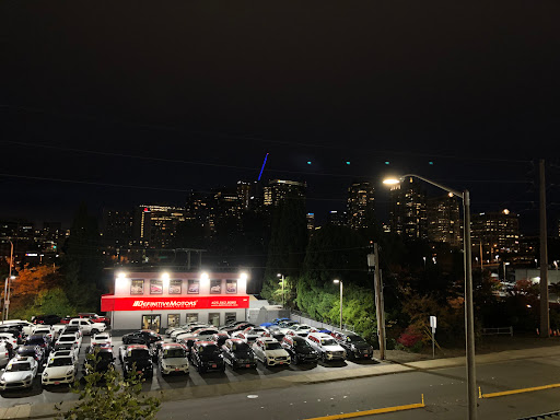 Used Car Dealer «Definitive Motors», reviews and photos, 203 116th Ave NE, Bellevue, WA 98004, USA