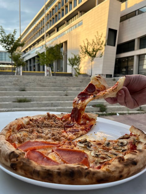 Food Truck - Amore Pizza à Cergy
