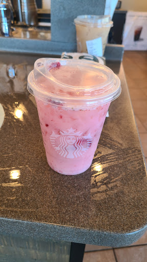 Coffee Shop «Starbucks», reviews and photos, 5 CT-39, New Fairfield, CT 06812, USA