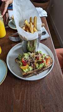Avocado toast du Restaurant Sunday In Soho à Paris - n°5