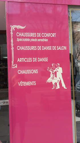 Magasin d'articles de danse Cendryllon. Congés d'été du vendredi 15 juillet au mardi 17 août inclus. Chalon-sur-Saône