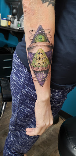 Explore dragonfly tattoo ideas for guys, creative tattoo ideas in Calimesa, available at County Line Tattoo