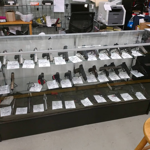 Gun Shop «GFR, LLC», reviews and photos, 207 Kings Hwy #103, Fredericksburg, VA 22405, USA