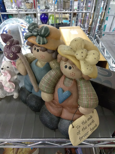 Thrift Store «Goodwill Industries Crystal Lake», reviews and photos, 1016 Central Park Dr, Crystal Lake, IL 60014, USA