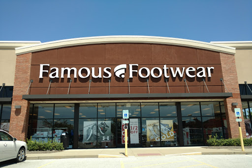 Shoe Store «Famous Footwear», reviews and photos, 3356 Green Mt Crossing Dr, Shiloh, IL 62269, USA