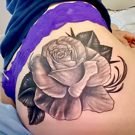 Body Piercing Shop «Wasted Youth Tattoo & PMA Piercing», reviews and photos, 1335 Lakeside Dr #1, Romeoville, IL 60446, USA