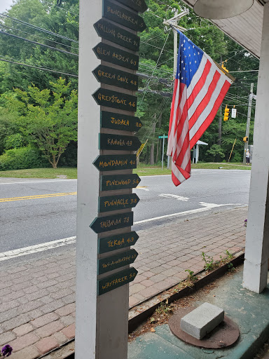 Gift Shop «The Wrinkled Egg», reviews and photos, 2710 NC-225, Flat Rock, NC 28731, USA