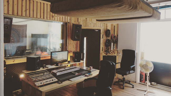 White Bear Studios - Recording Studio Manchester