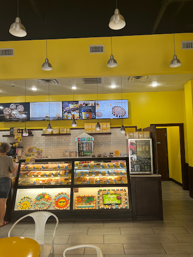 Dessert Shop «Nestle Toll House Cafe By Chip», reviews and photos, 23501 Cinco Ranch Blvd F120, Katy, TX 77494, USA