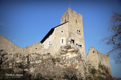 Château Vieux à Vertrieu