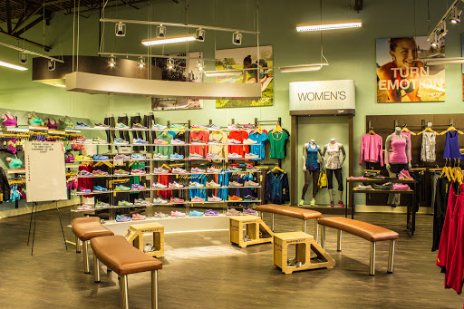 Running Store «Fleet Feet Sports Durham», reviews and photos, 6807 Fayetteville Rd #105, Durham, NC 27713, USA