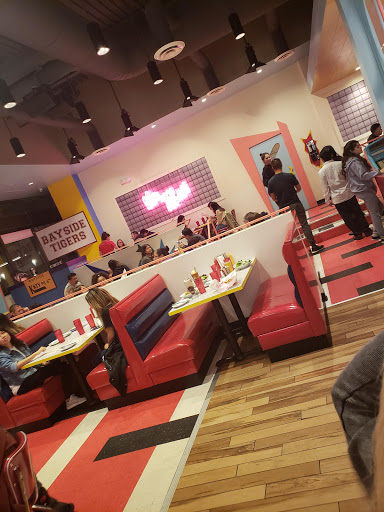 Shopping Mall «West Hollywood Gateway», reviews and photos, 7100 California Route 2, Los Angeles, CA 90046, USA