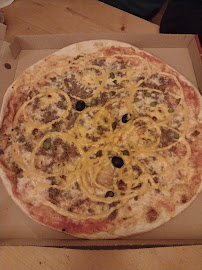 Plats et boissons du Pizzeria Mia Pizza à Neuvecelle - n°4