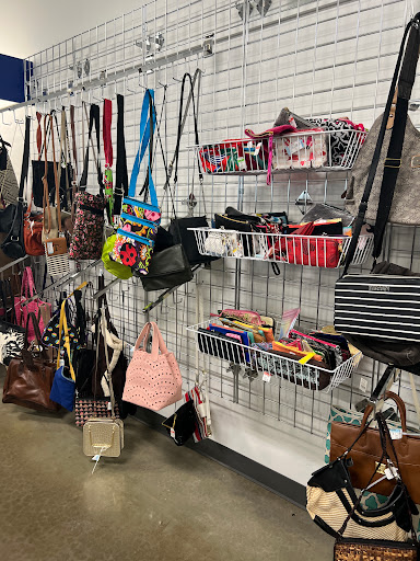 Thrift Store «Goodwill Retail Store of Springfield – Battlefield», reviews and photos, 3151 S Kansas Expy, Springfield, MO 65807, USA