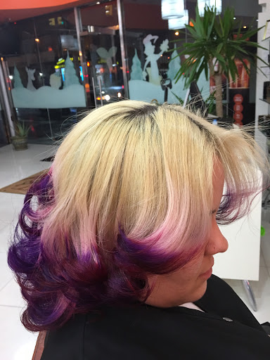 Beauty Salon «Reaction Beauty Salon», reviews and photos, 146-02 Jamaica Ave, Jamaica, NY 11435, USA