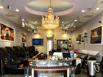 La Femme Nails & Spa