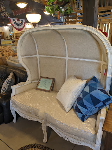 Furniture Store «Furniture4U of Lititz», reviews and photos, 243 S Broad St, Lititz, PA 17543, USA