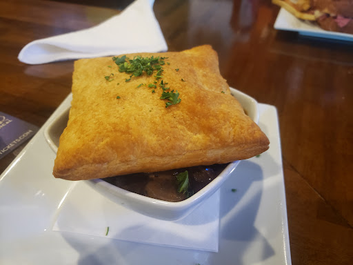 Irish Pub «The Joyce Irish Pub», reviews and photos, 1174 Turlington Ave #101, Leland, NC 28451, USA