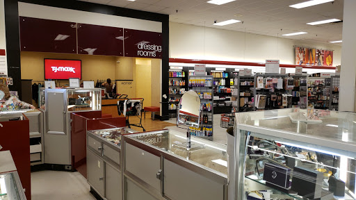 Department Store «T.J. Maxx», reviews and photos, 154 Rt. 9 - Rd 3, Englishtown, NJ 07726, USA
