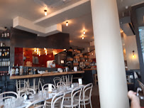 Atmosphère du Restaurant italien Gemini SAINT-OUEN à Saint-Ouen-sur-Seine - n°9