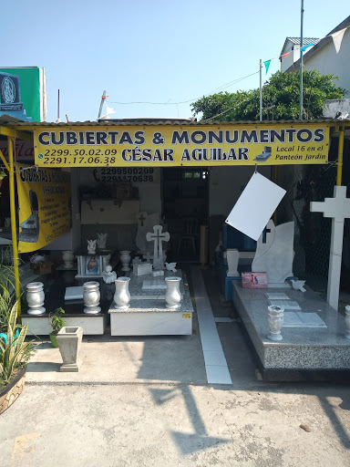 Cubiertas y monumentos César aguilar en Heroica Veracruz