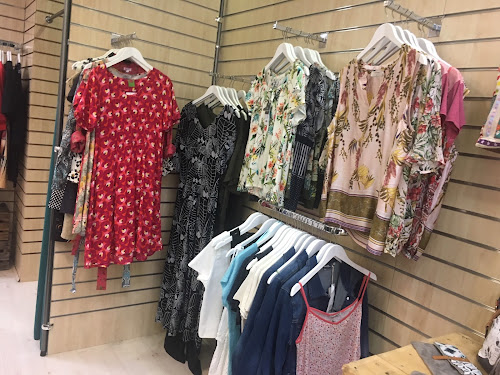 Magasin de vêtements pour femmes HUCAA Gardanne