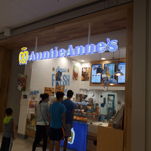 Shopping Mall «Rosedale Center», reviews and photos, 1595 MN-36, Roseville, MN 55113, USA