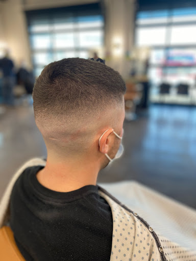 Barber Shop «Handsome Fellows Barber Shop», reviews and photos, 11770 Shelbyville Rd #103, Louisville, KY 40243, USA