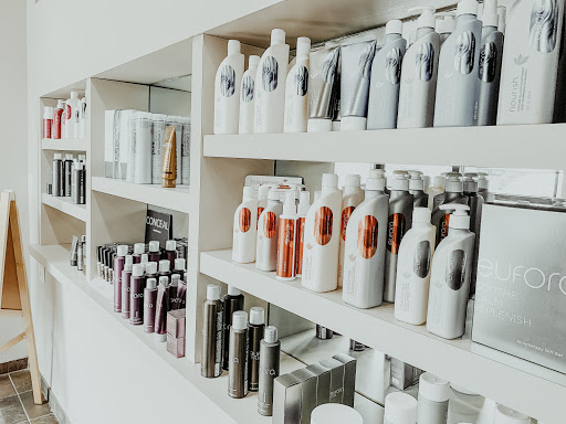 Beauty Salon «V Salon», reviews and photos, 19248 Newburgh Rd, Livonia, MI 48152, USA