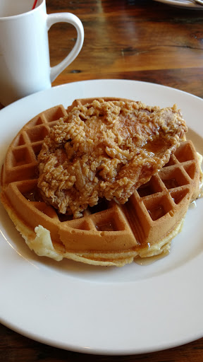 Restaurant «Uptowne Cafe», reviews and photos, 1217 Caledonia St, La Crosse, WI 54603, USA