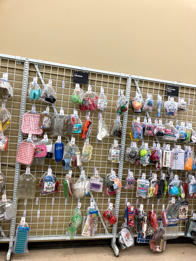 Thrift Store «Savers», reviews and photos, 7100 Brookpark Rd, Cleveland, OH 44129, USA