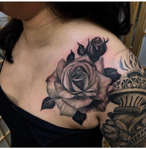 Tattoo Shop «San Antonio Rose Tattoo», reviews and photos, 320 Kitty Hawk Rd, Universal City, TX 78148, USA