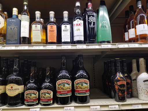 Wine Store «Wine Warehouse of Mantua», reviews and photos, 222 Bridgeton Pike, Mantua Township, NJ 08051, USA