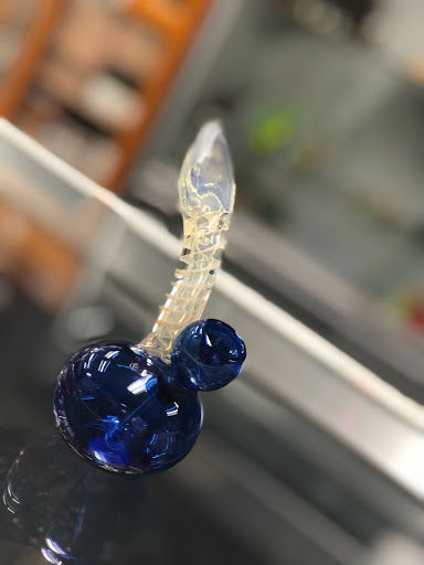 Tobacco Shop «Twenty One Plus Smoke Shop», reviews and photos, 144 Bowdoin St, Dorchester, MA 02122, USA