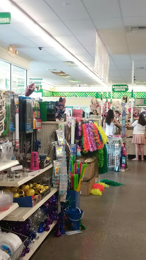 Grocery Store «Butera Market», reviews and photos, 1175 W Spring St, South Elgin, IL 60177, USA