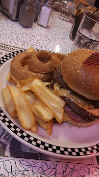 Hamburger du Restaurant américain Tommy's Diner à Labège - n°20