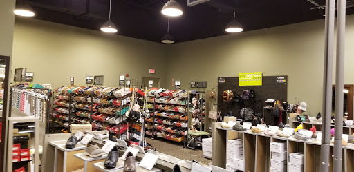 Shoe Store «DSW Designer Shoe Warehouse», reviews and photos, 2571 W Osceola Pkwy, Kissimmee, FL 34741, USA