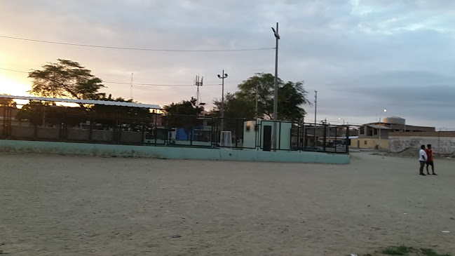 Campo Sintético Deportivo "Santa Rosa" - Piura