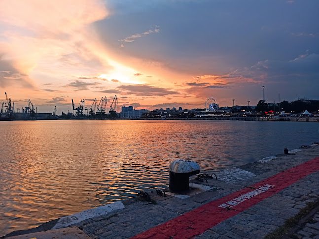 Отзиви за Пристанище Варна в Варна - Дискотека