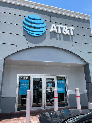 Cell Phone Store «AT&T», reviews and photos, 12599 Biscayne Blvd, North Miami, FL 33181, USA