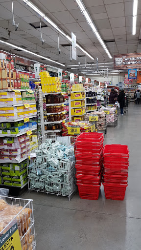 Supermarket «Gates Avenue Food Bazaar Supermarket», reviews and photos, 1590 Gates Ave, Ridgewood, NY 11385, USA